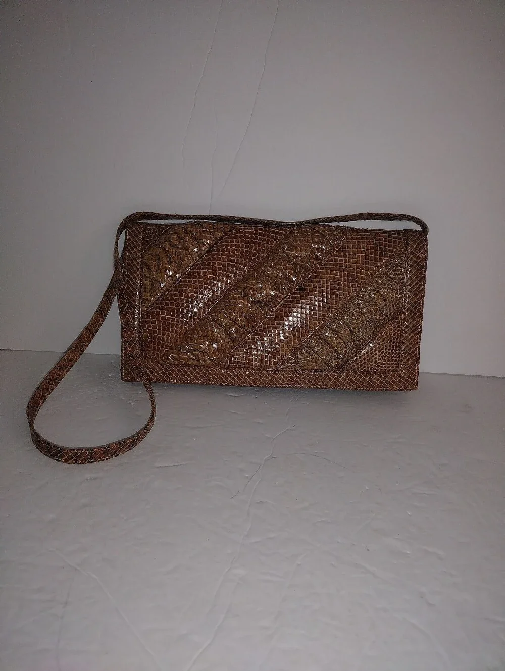 Vintage Brown Textured Crossbody Bag